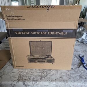 Vintage Suitcase Turntable Black - RetroLife NIB